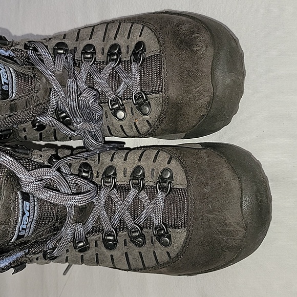 Teva hikers, women's size 7.5 - Picture 6 of 7
